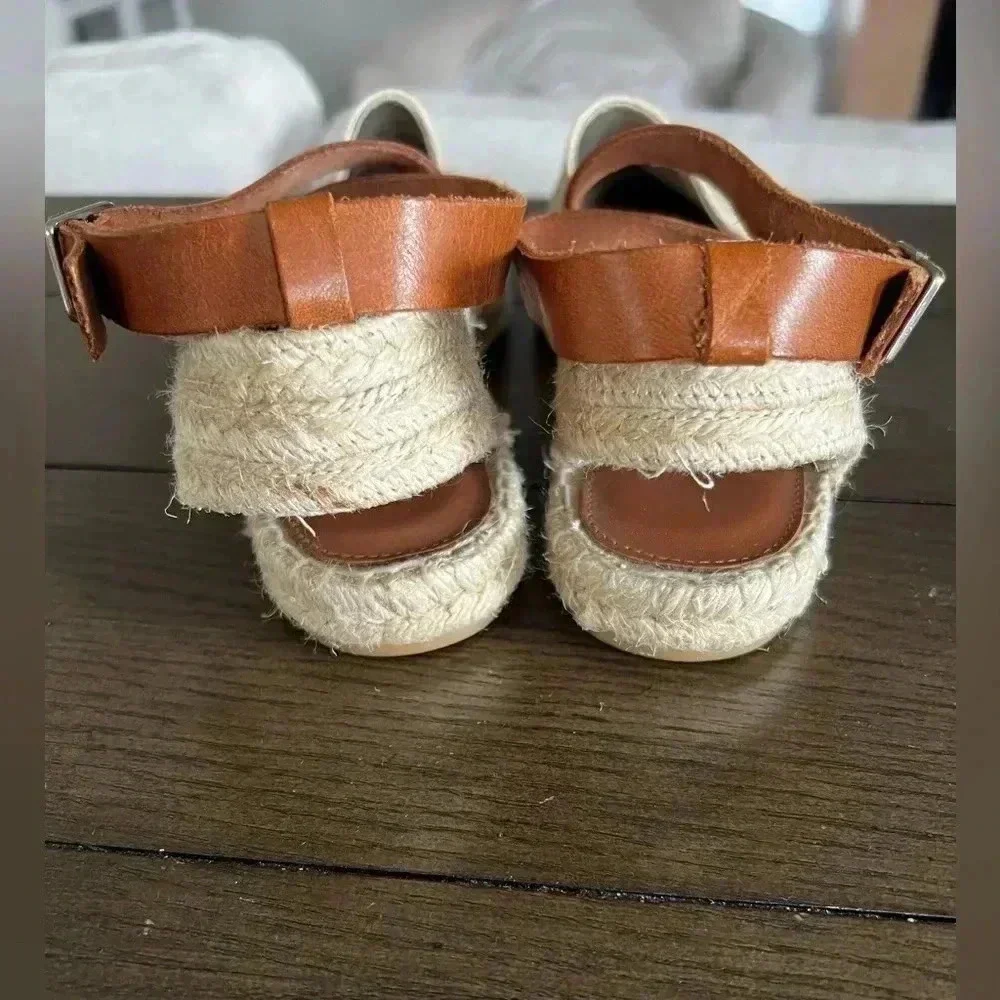 Matt Bernson beige canvas leather crias-cross straps slingback Sz‎ 7